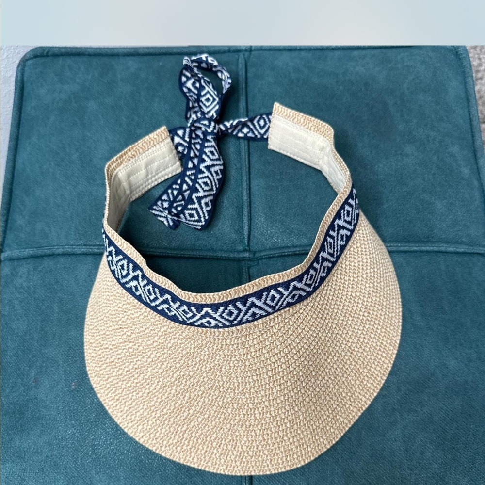 Sea grass Stylish Tan and Blue Patterned Women's Visor